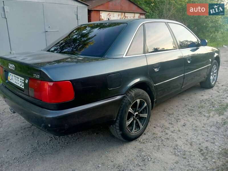 Седан Audi A6 1995 в Кременчуге