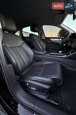 Седан Audi A6 2020 в 