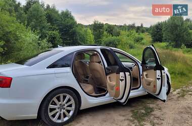 Седан Audi A6 2014 в 