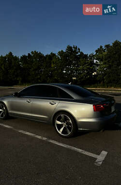 Седан Audi A6 2013 в 