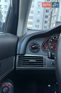 Седан Audi A6 2004 в 