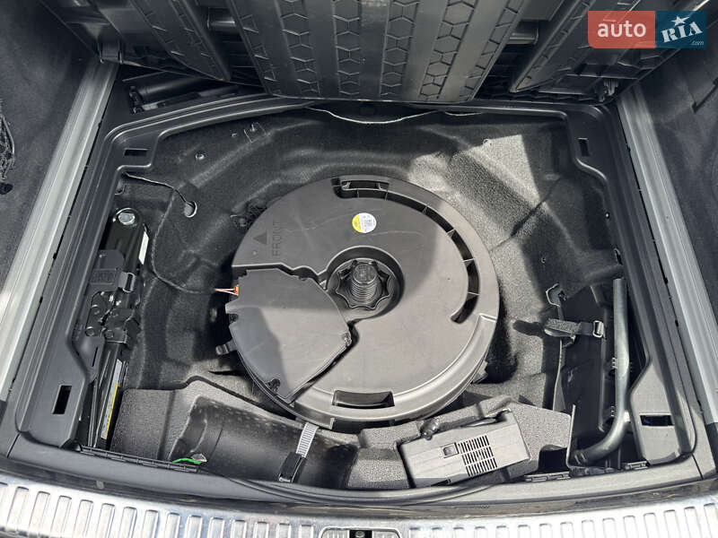 Универсал Audi A6 2019 в Киеве