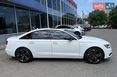 Седан Audi A6 2014 в 
