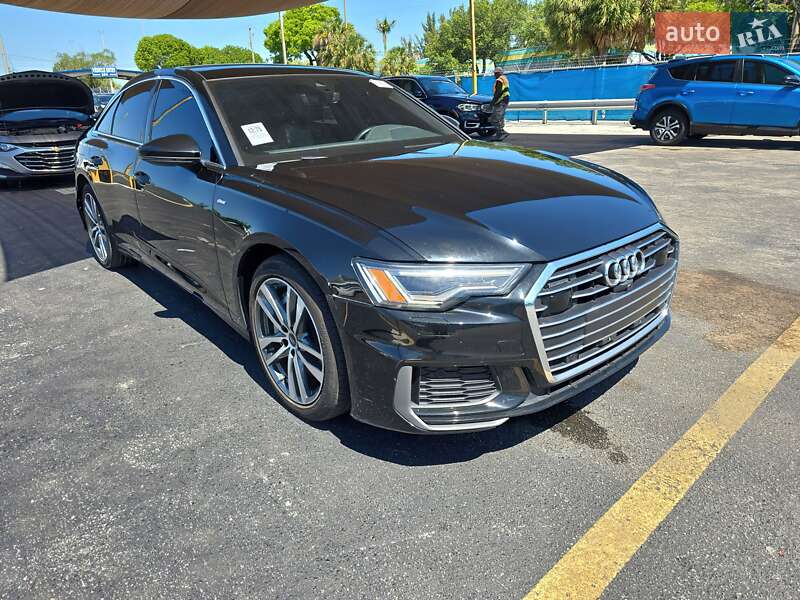 Седан Audi A6 2021 в 