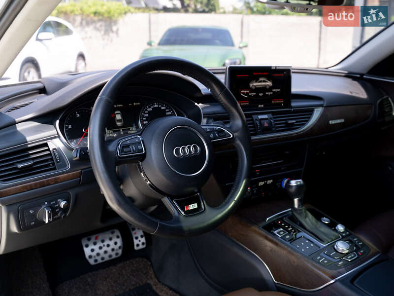 Седан Audi A6 2013 в Одессе