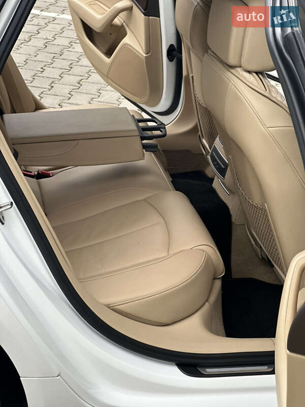 Седан Audi A6 2014 в Киеве
