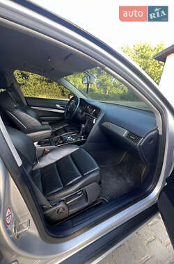Седан Audi A6 2004 в 