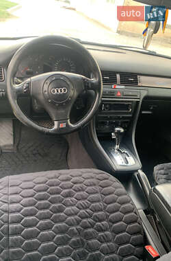 Универсал Audi A6 2000 в 