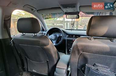 Седан Audi A6 2002 в 