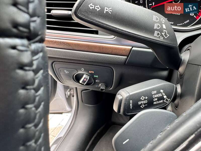 Универсал Audi A6 2015 в Киеве