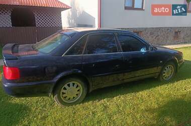 Седан Audi A6 1996 в 