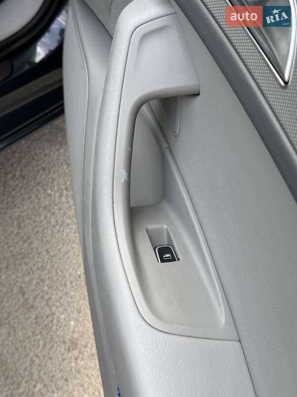 Универсал Audi A6 2012 в Житомире