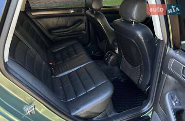 Универсал Audi A6 2003 в 
