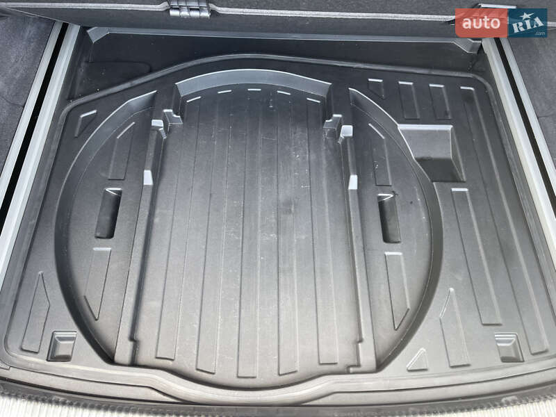 Универсал Audi A6 2013 в Полтаве