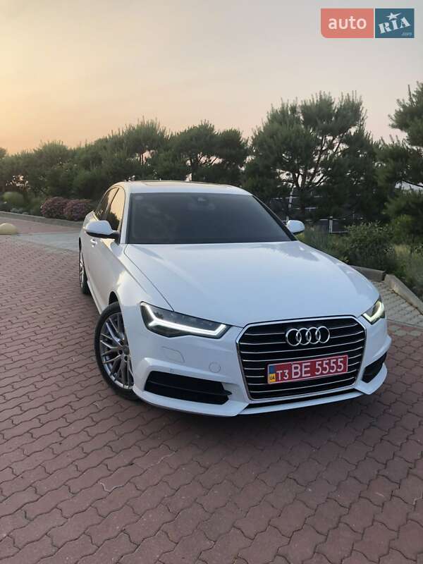Седан Audi A6 2016 в 