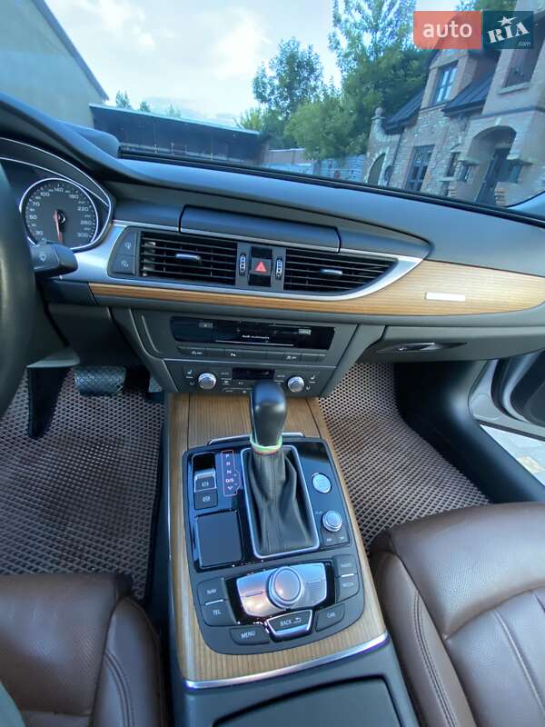 Седан Audi A6 2015 в Львове