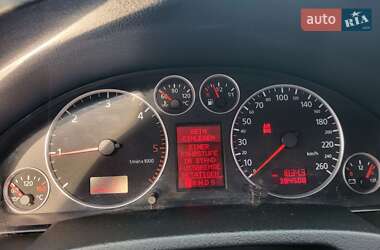Универсал Audi A6 2004 в 