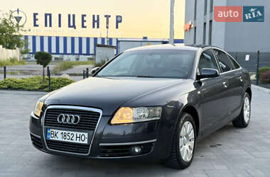 Седан Audi A6 2004 в 
