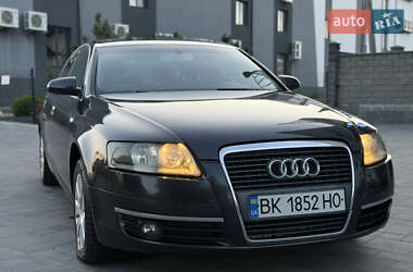 Седан Audi A6 2004 в 