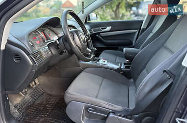 Седан Audi A6 2004 в 