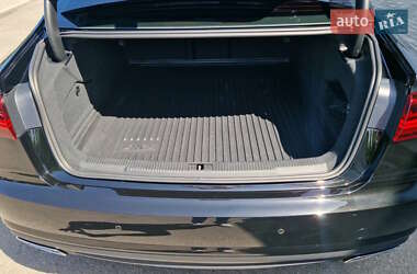Седан Audi A6 2016 в 