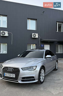 Седан Audi A6 2015 в 