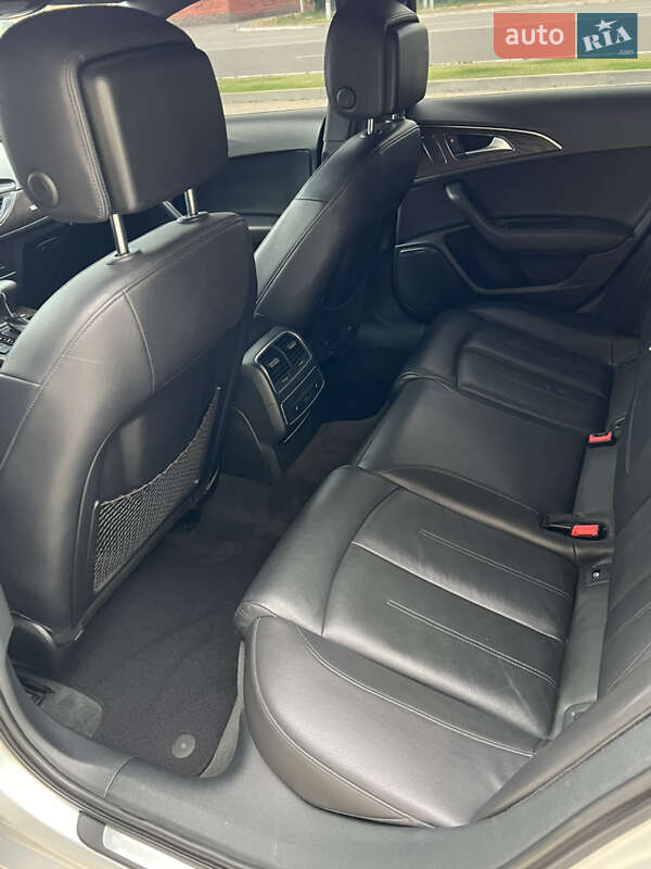 Седан Audi A6 2012 в Гайсине
