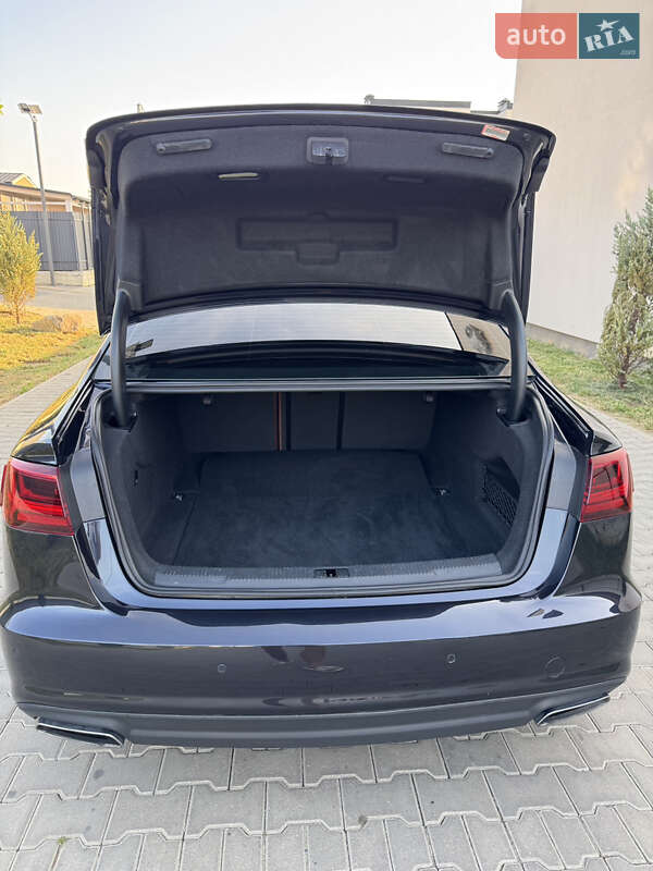 Седан Audi A6 2018 в Ужгороде