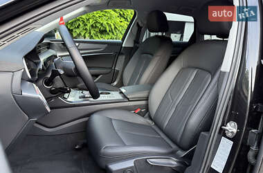 Универсал Audi A6 2019 в 