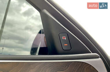 Седан Audi A6 2013 в 