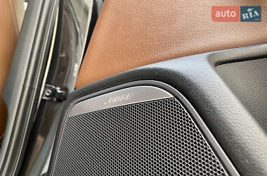 Седан Audi A6 2013 в 