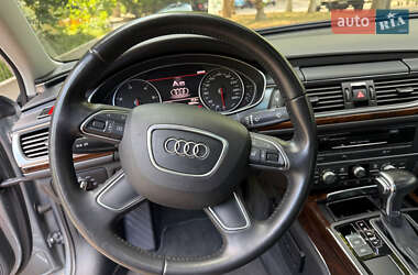 Седан Audi A6 2014 в 
