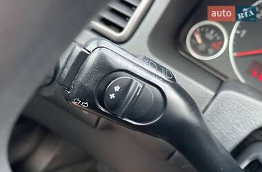 Седан Audi A6 2003 в 