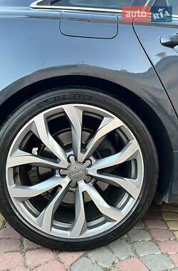 Седан Audi A6 2013 в 