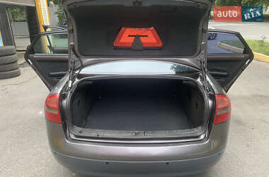 Седан Audi A6 2000 в 