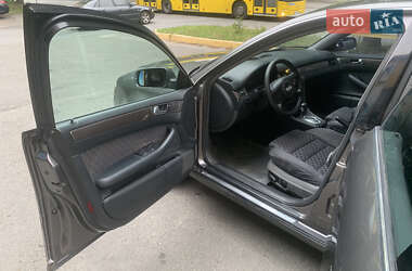 Седан Audi A6 2000 в 