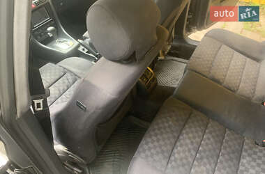 Седан Audi A6 2000 в 