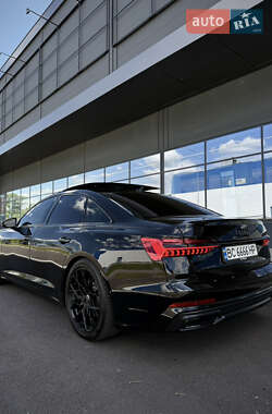 Седан Audi A6 2019 в 