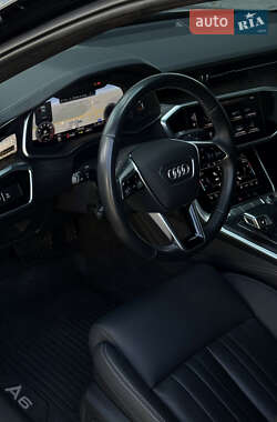 Седан Audi A6 2019 в 