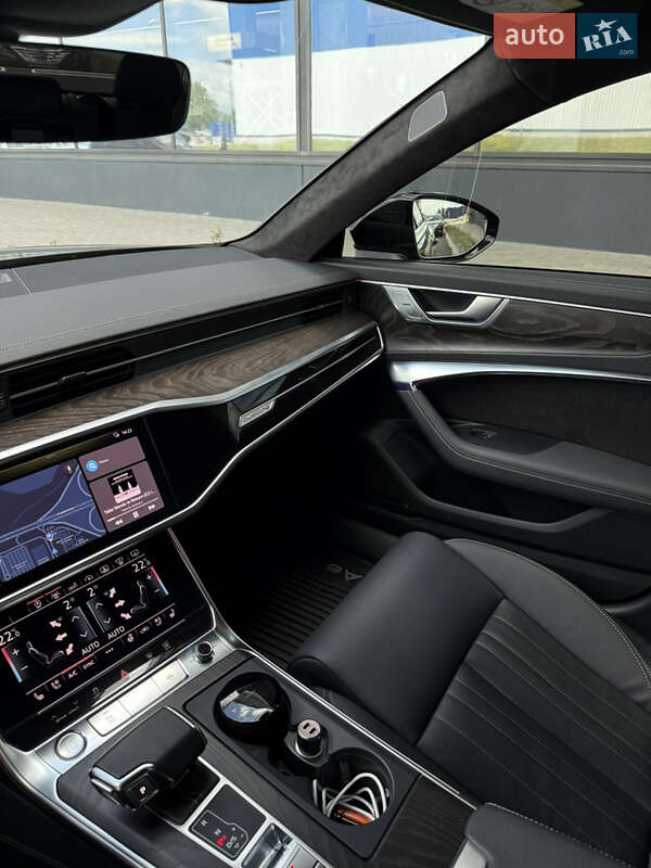Седан Audi A6 2019 в Львові