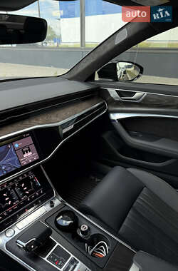 Седан Audi A6 2019 в 