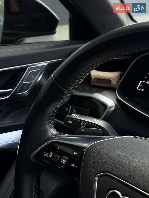 Седан Audi A6 2019 в Львові