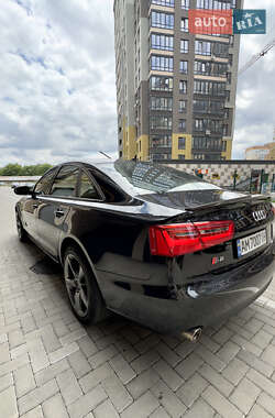 Седан Audi A6 2014 в 
