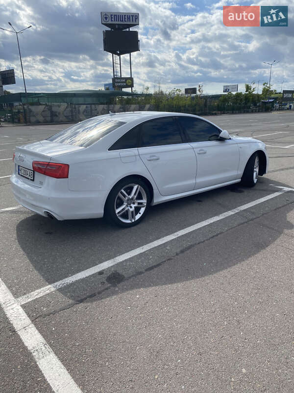 Седан Audi A6 2014 в Киеве