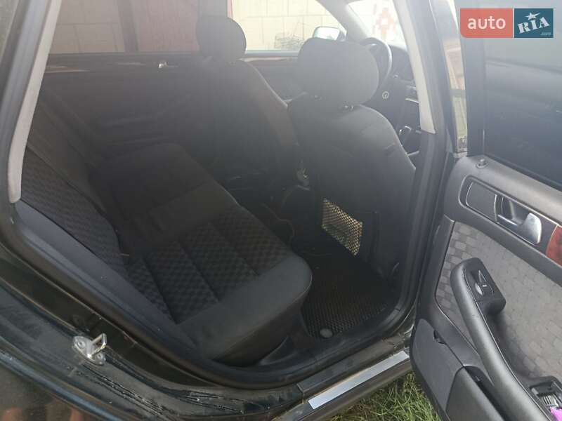 Универсал Audi A6 2001 в Виннице