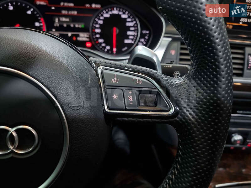 Седан Audi A6 2013 в Коростене