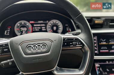 Седан Audi A6 2022 в 