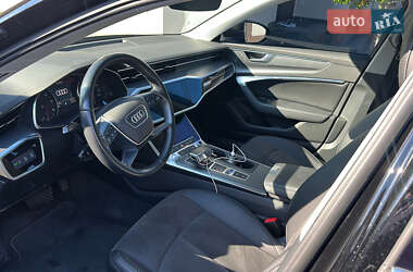Седан Audi A6 2018 в 