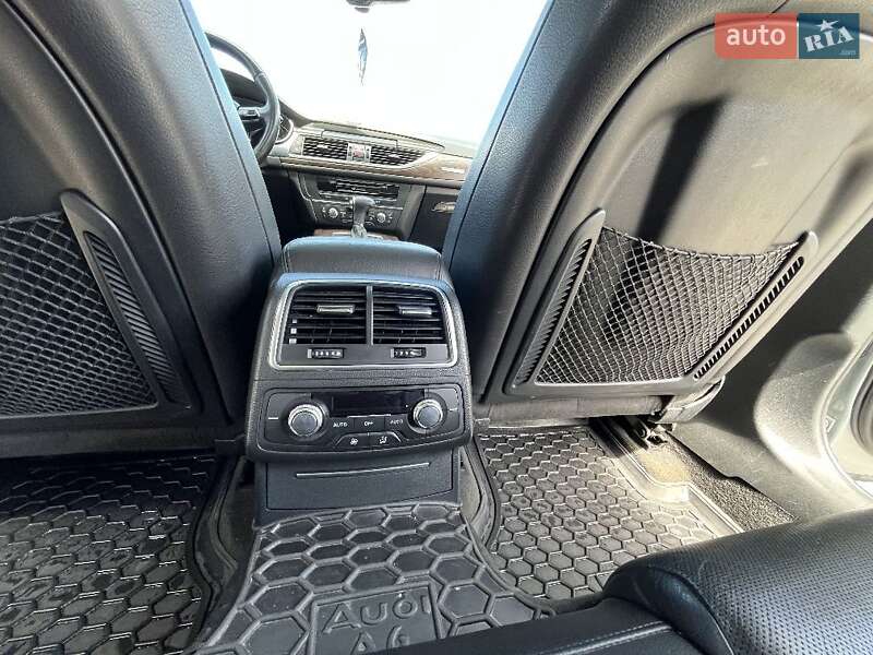 Седан Audi A6 2013 в Мукачево