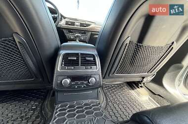 Седан Audi A6 2013 в 